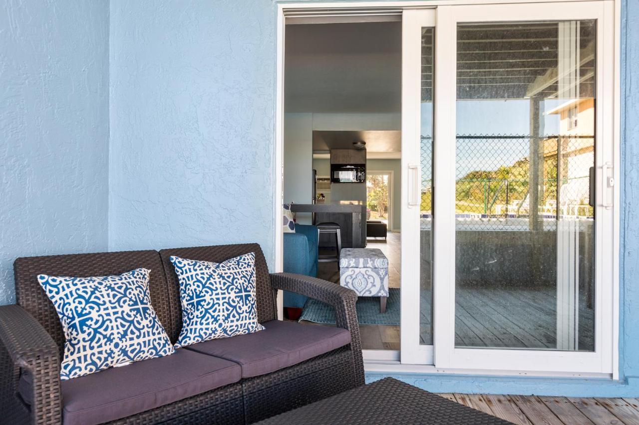 Blue View Inn Melbourne Shores Екстер'єр фото